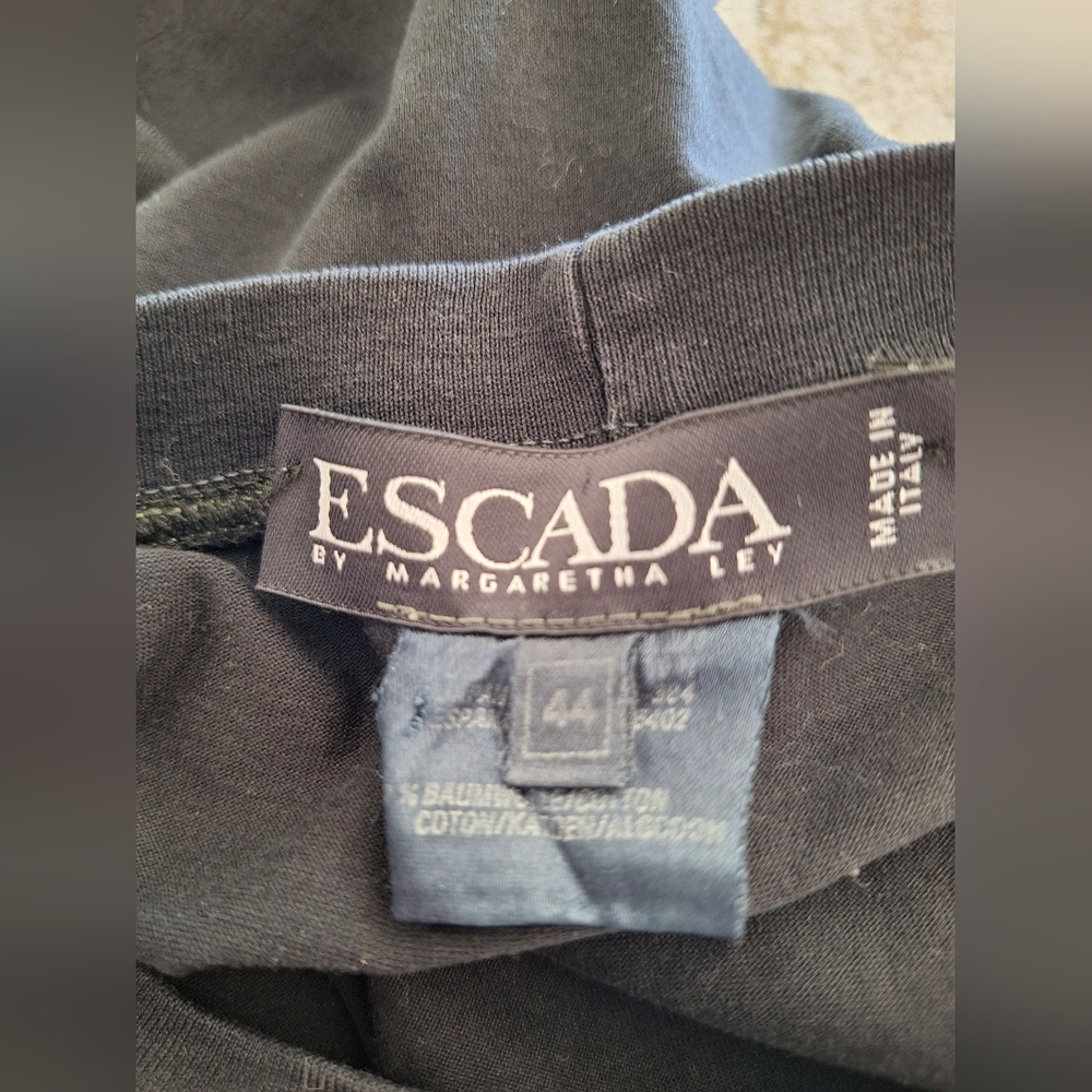 Escada Black Short‎ Sleeve Tee Size 44/M - Picture 4 of 7